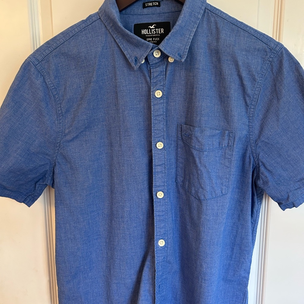 Hollister Men's Denim Blue Button-Down Shirt